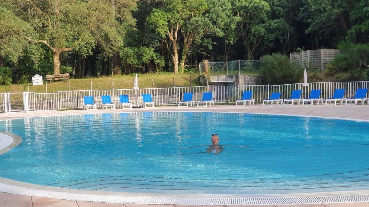 3 Pieces, 6 Perso Avec Piscine Chauffee En Saison Domaine Du Golf De Pinsolle Apartment